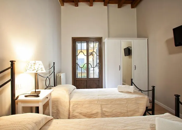 Le Due Corti 3* Milano