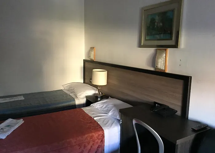 ホテル Milano Station Hotel ミラノ