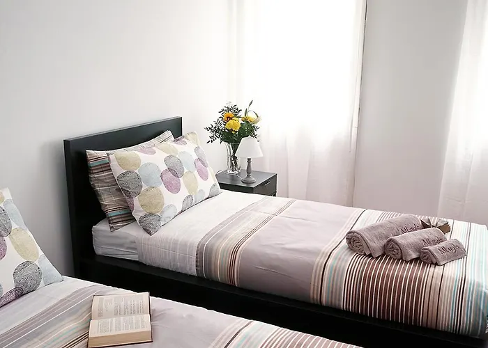 Bed & Breakfast Mi. Style