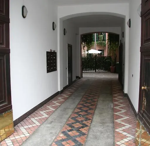 Ripa Del Naviglio فندق مبيت وإفطار