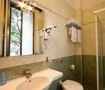 圣法兰西丝科酒店 3*