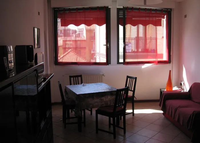 Il Giacinto * ميلان