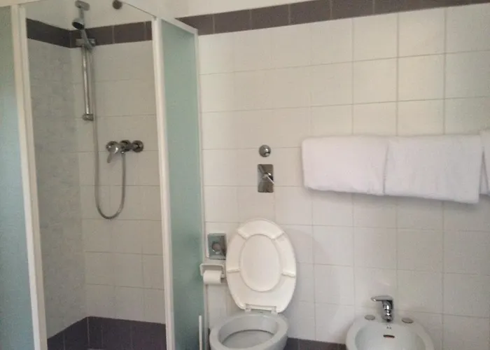 Boston Szálloda Milánó