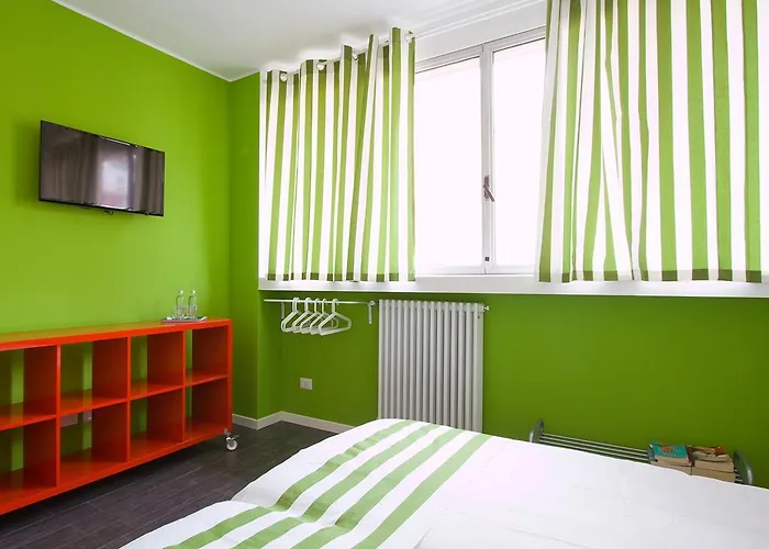 Oda ve Kahvaltı Hello 2*