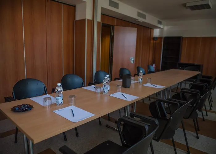 Hotel Corvetto Porto Di Mare 4*