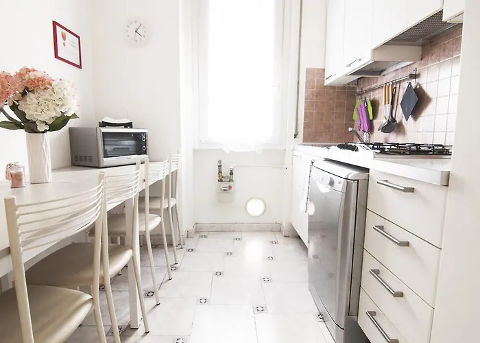 Alessia's Flat - Breno 1 Milano