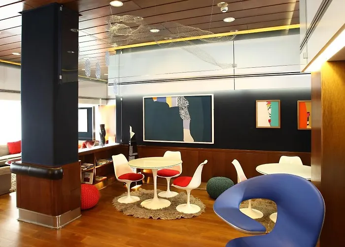 호텔 메디올라눔 4*