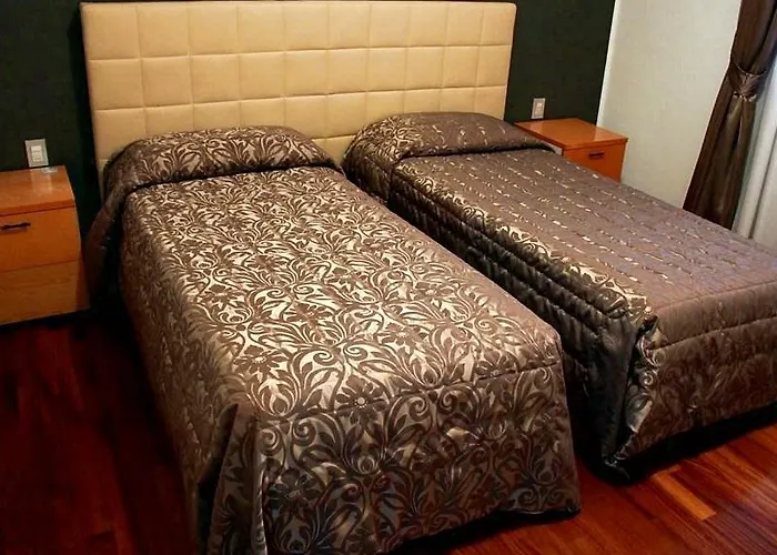 米兰诺帕玛诺瓦酒店 酒店