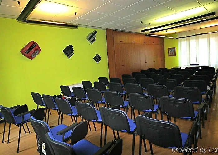 Mihotel Hotel 4*