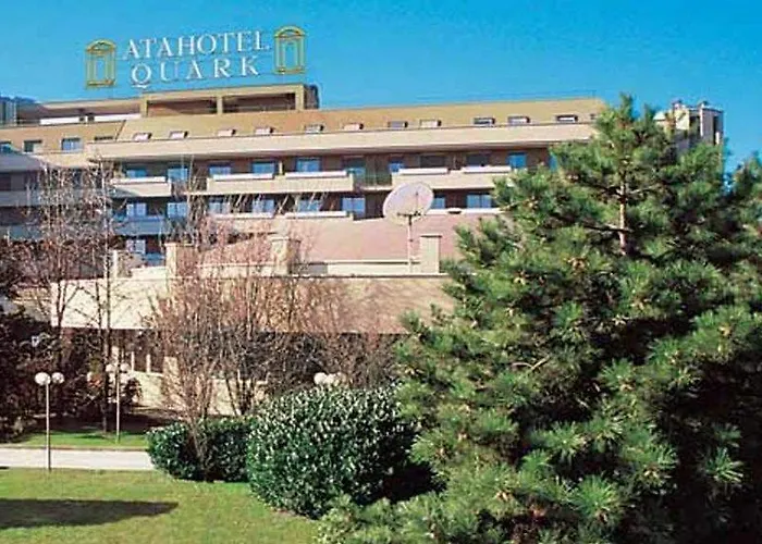 מלון Atahotel Quark 4*