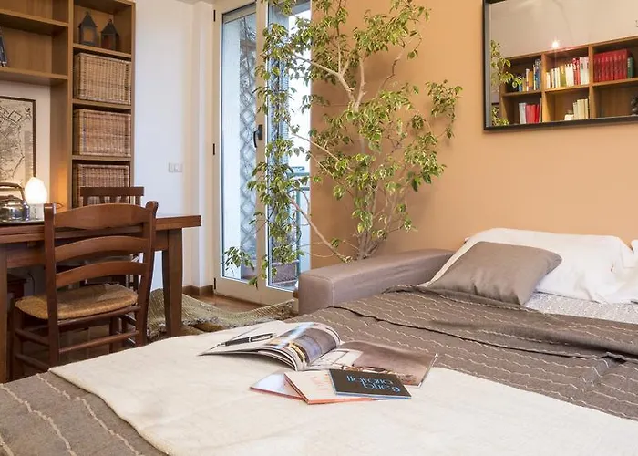 Joivy Warm Family Flat For 4 With Terrace In Milan