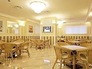 Hotel Grand Plaza Milão