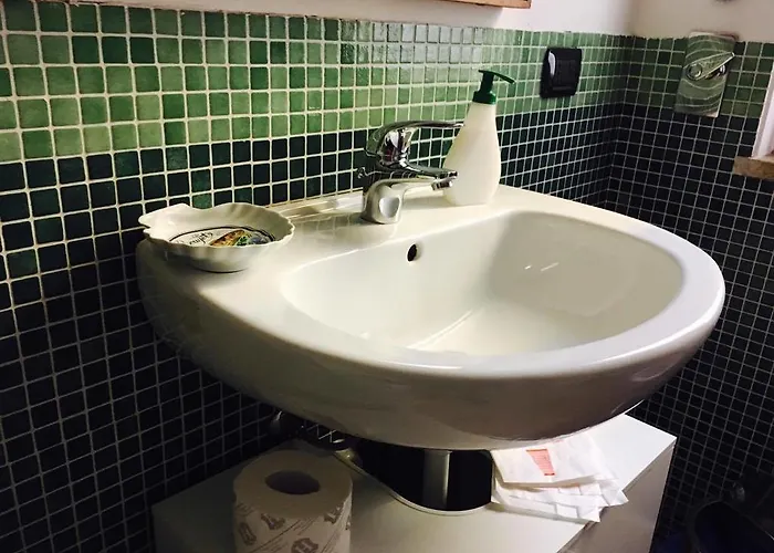 Giacosa לינה וארוחת בוקר 3*