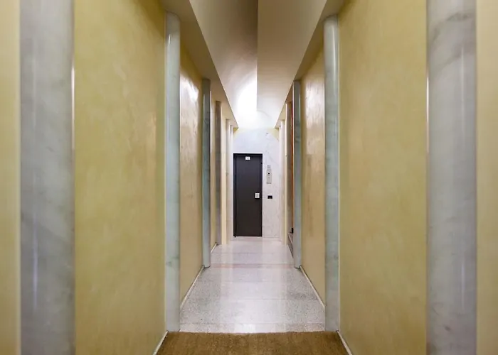 Easyhomes - Spiga Apartamento Milão