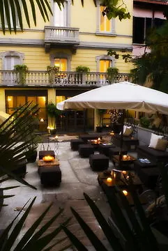 Hotel Town House 31 4*