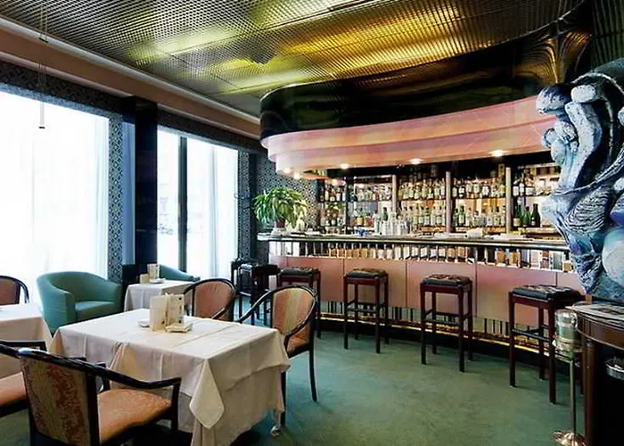 Brunelleschi Hotel 4*