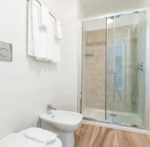 Isola Apartmanhotel Milánó