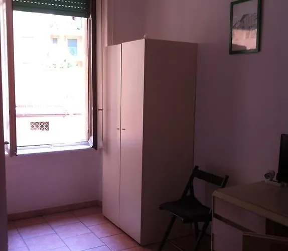 ガンバラ ホテル *