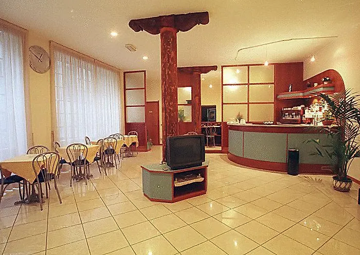 Gelsomina Hotell 2*