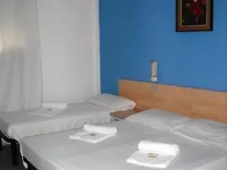 Ambrosiana Hotel *