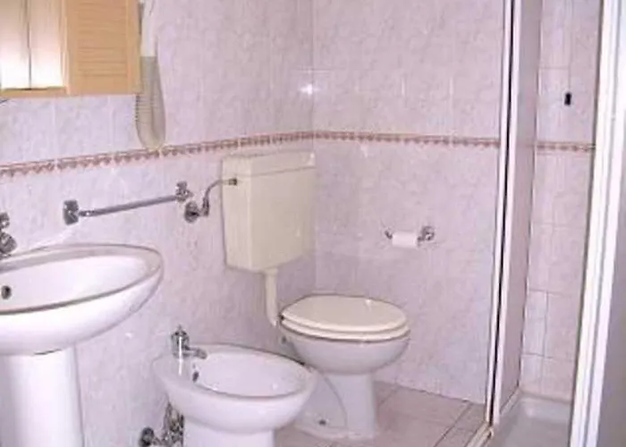 Hotell Csi Group - Station