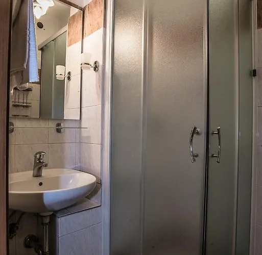 贝尔希特酒店 2* 米兰