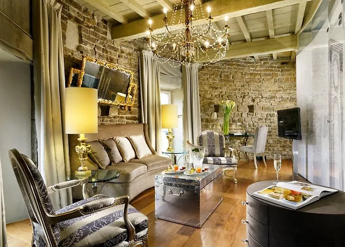 Brunelleschi Hotel 4*