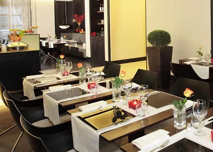 Hotell Starhotels Tourist