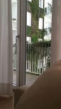 Fifty Eight Milánó