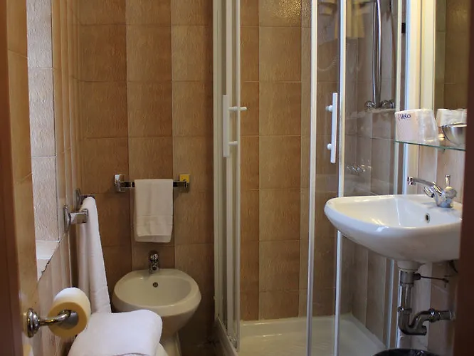 圣法兰西丝科酒店 3*