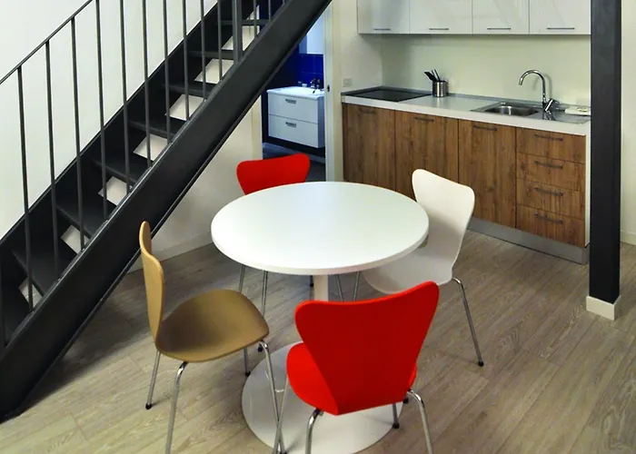 Apart-hotel Bb Studi 4*