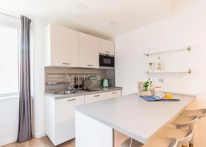 Alessia's Flat - Sarpi 3 Apartment Milan