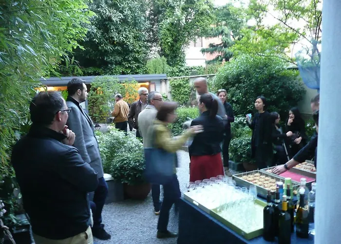 Rosso Segnale 밀라노