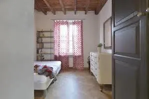 La Maison Del Capestrano * Mediolan