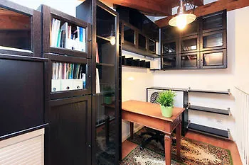 Апартаменты Navigli Downtown Cocco House