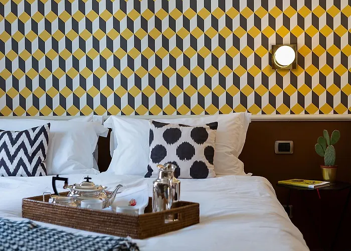 Zebra Naviglio 4* ミラノ