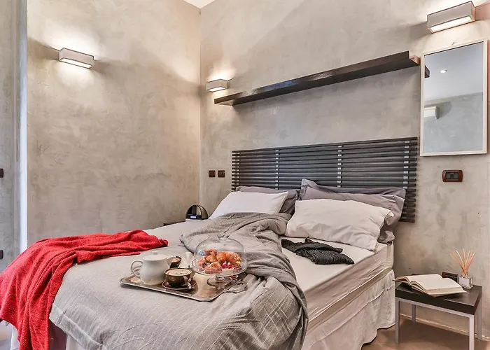 San Babila Lägenhet *