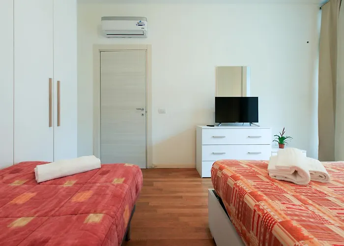 Red Line Division 게스트하우스 3*