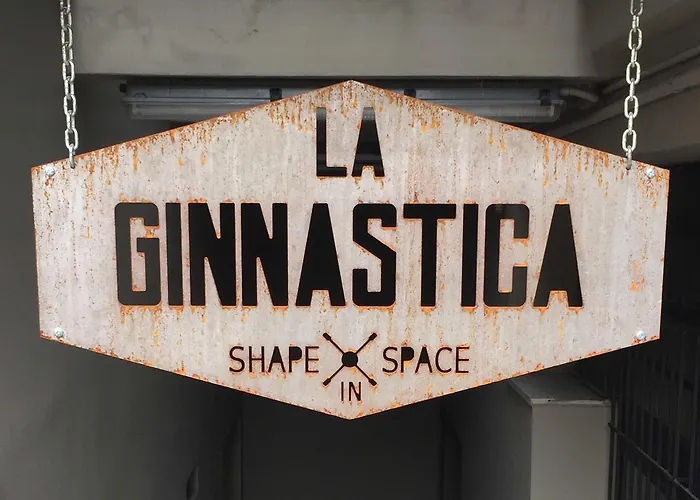 Zuretti 61 3* Milánó