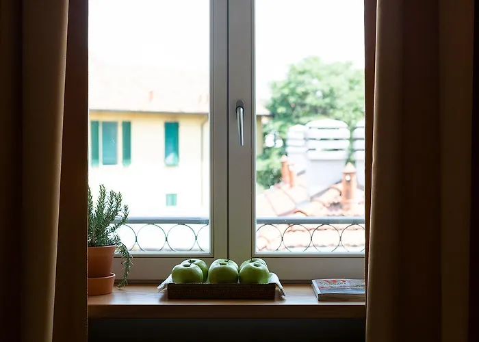 Zebra Naviglio 4* ミラノ