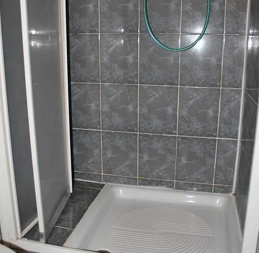 Отель Valley Милан