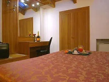 Hotel Mondial Milano