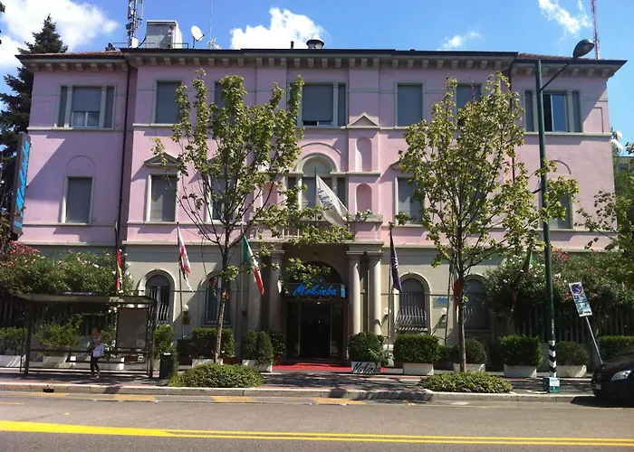 Mokinba Montebianco 4* Μιλάνο