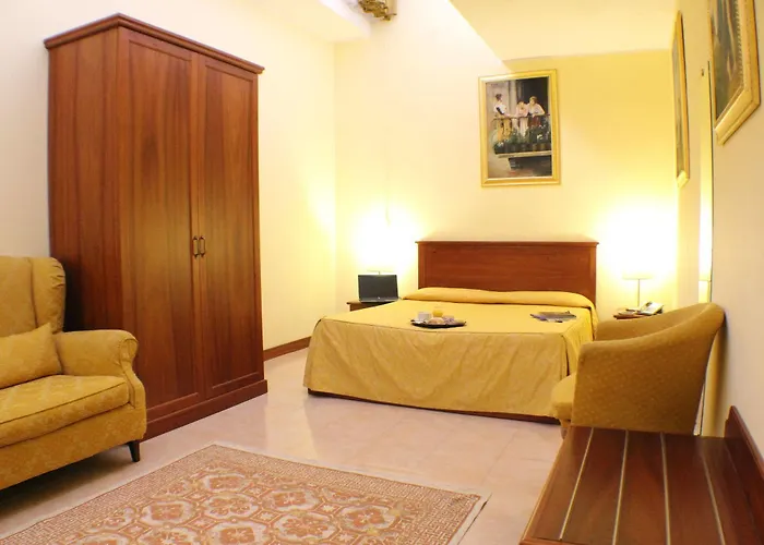 Отель Certosa 3*