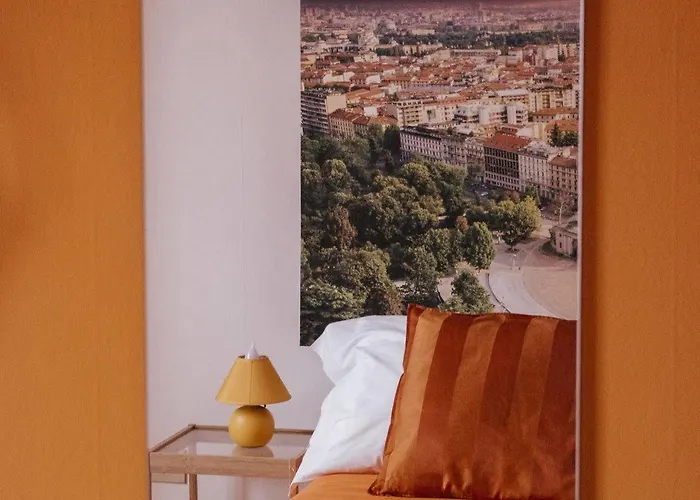 Foresteria Lombarda By Max Pensión