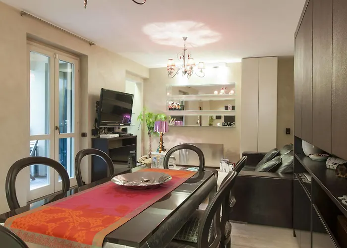 Royal Suites *