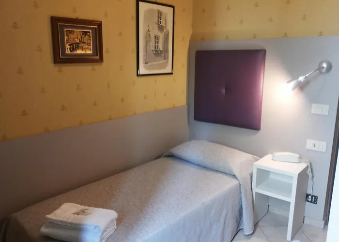 Le Querce 2* Милан