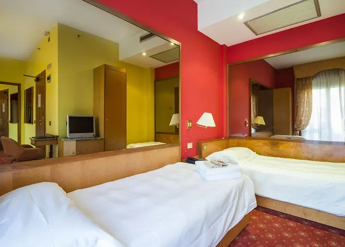 Hotel Carrobbio 4*