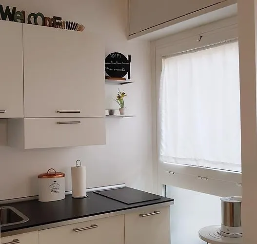 Navigli - Via Savona Milaan