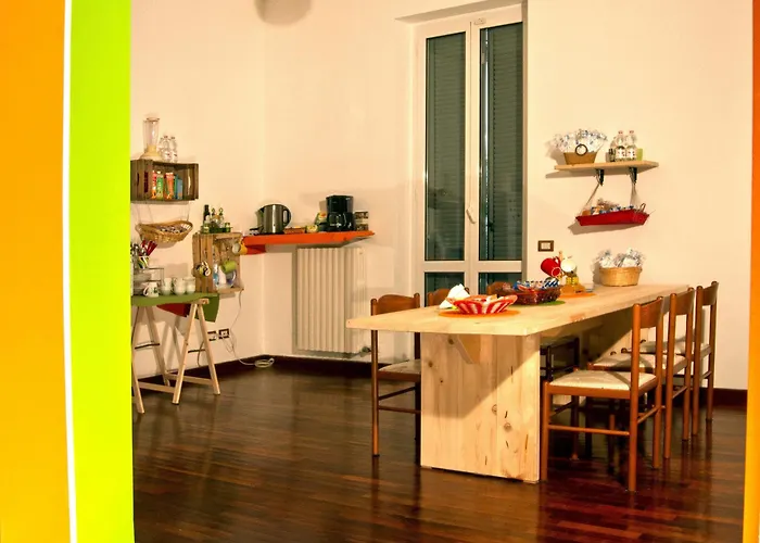 לינה וארוחת בוקר Innperfect 2*